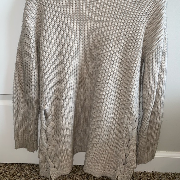 Cream cardigan - Picture 2 of 2